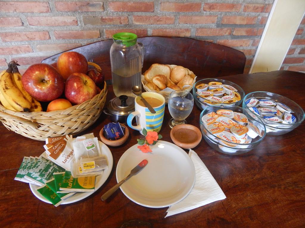 Hostal Del Suri Cafayate Zewnętrze zdjęcie