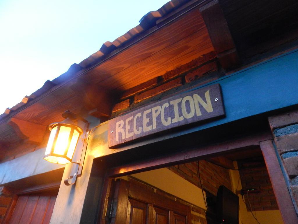 Hostal Del Suri Cafayate Zewnętrze zdjęcie