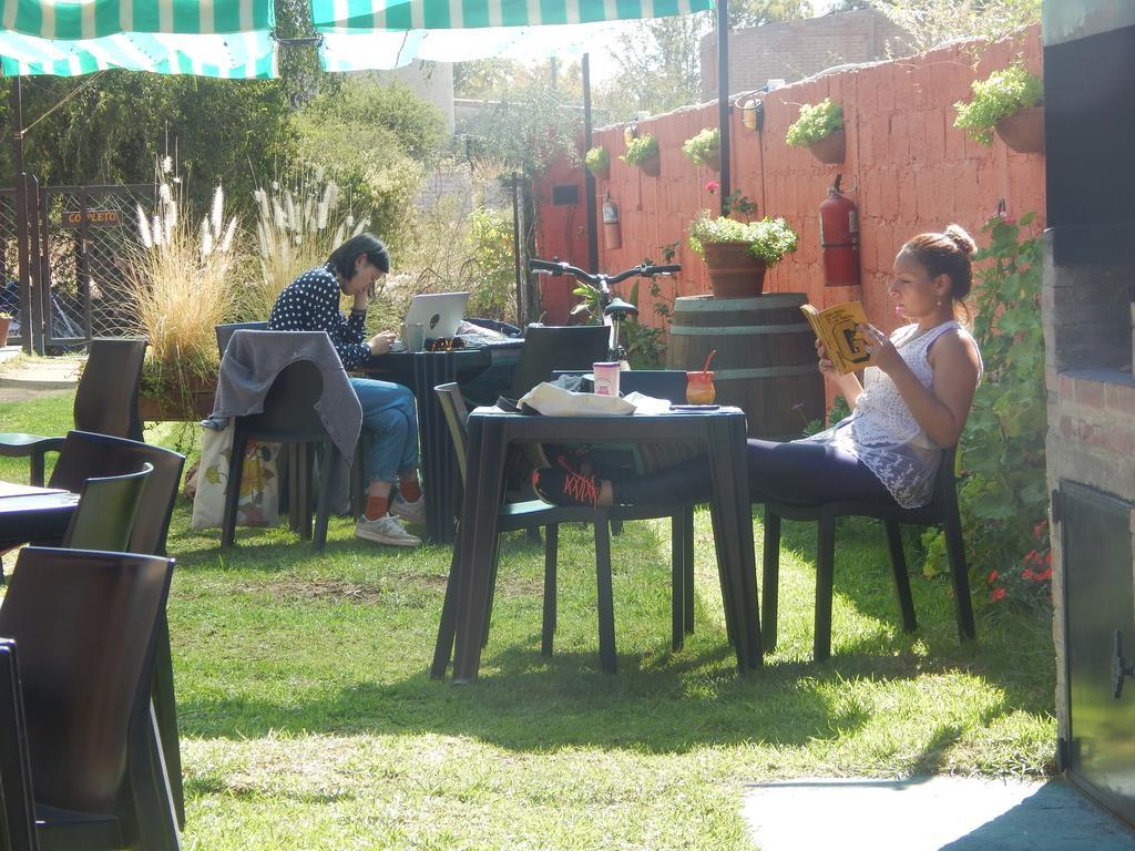 Hostal Del Suri Cafayate Zewnętrze zdjęcie